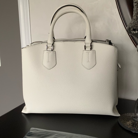 DKNY Satchel - Picture 4 of 9